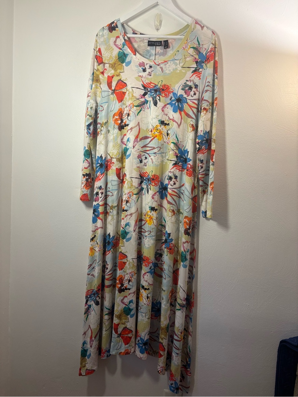 Attitudes by Renee Long Floral Maxi Dress with Blue & Orange Blooms Size Large - Picture 2 of 9